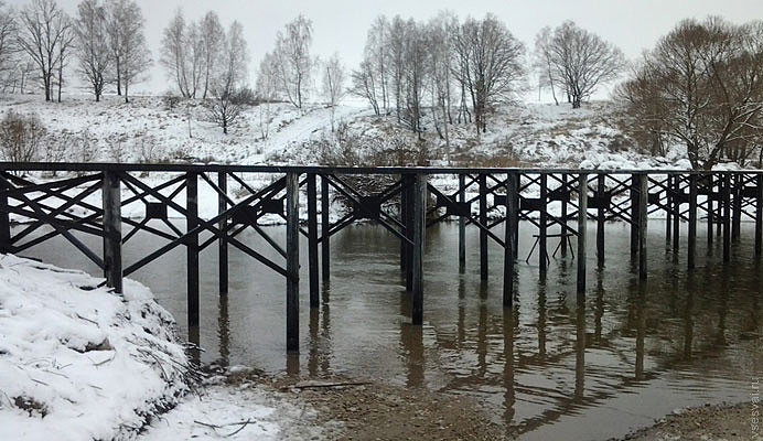 Свайные мосты: надежное решение для преодоления водных преград в Соликамске от 56199 руб
