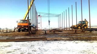 Аренда экскаватора погрузчика с ямобуром в Соликамск цена от 1533 руб